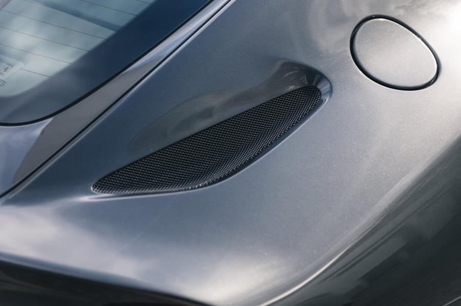 Детали экстерьера Ferrari F12berlinetta 2014 года  (UK) (фото 138 из 276)